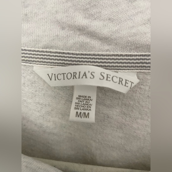 Victoria’s Secret quart zip sweatshirt - Picture 4 of 4